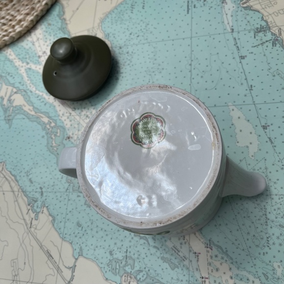 Vintage 60s Floral Teapot Mirage Ironstone Ware by Myott England - Picture 6 of 7